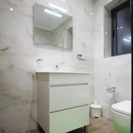 2 Bedroom Maisonette In Bugibba, St. Pauls Bay Apartament St Paul's Bay