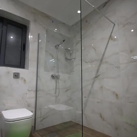 2 Bedroom Maisonette In Bugibba, St. Pauls Bay Appartement San Pawl il-Baħar
